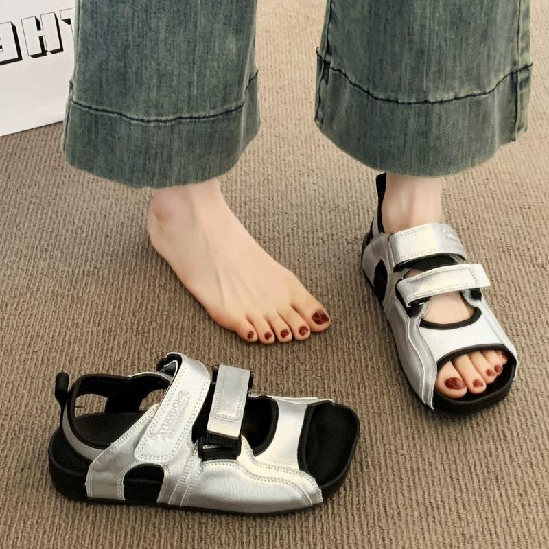 New Thick-soled Women's Outerwear Velcro Sports Beach Shoes