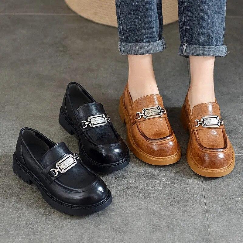 Johnature Metallspenne Loafers ekte skinn Pumps Britiske allsidig rund tå lavhæl damesko