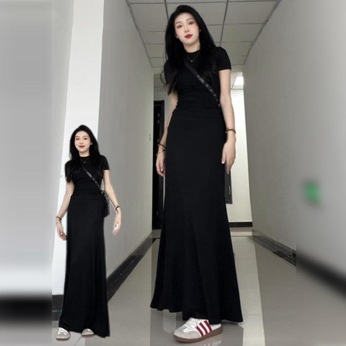 

Sweet & Spicy French Black Fishtail Dress: Summer Slimming Bodycon with Round Neck & Short Sleeves Small чёрный