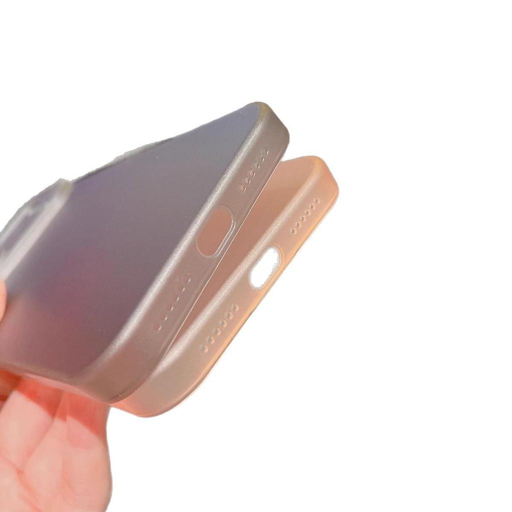 Ultradünne, mattierte Anti-Fingerabdruck-Schutzhülle für Apple 17 Pro Max - Vollständige Abdeckung, durchscheinende PC-Schale