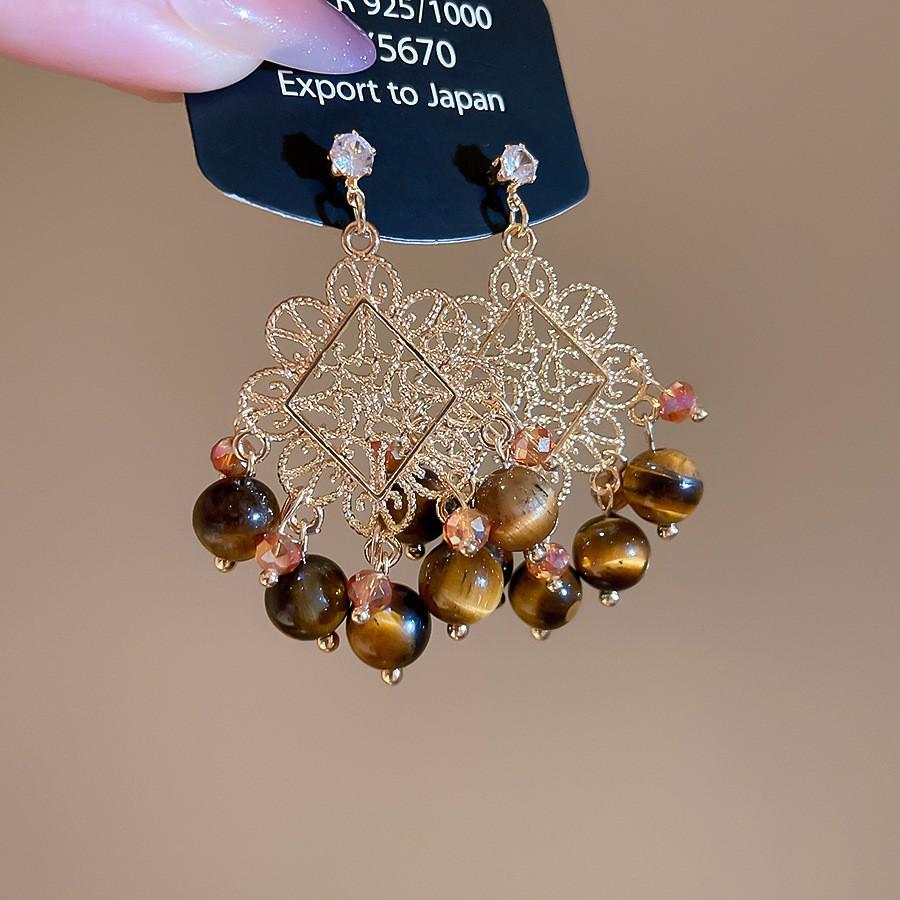 Vintage Ethnic Silver Needle Diamond Inlaid Round Flower Acrylic Resin Stud Earrings for Women