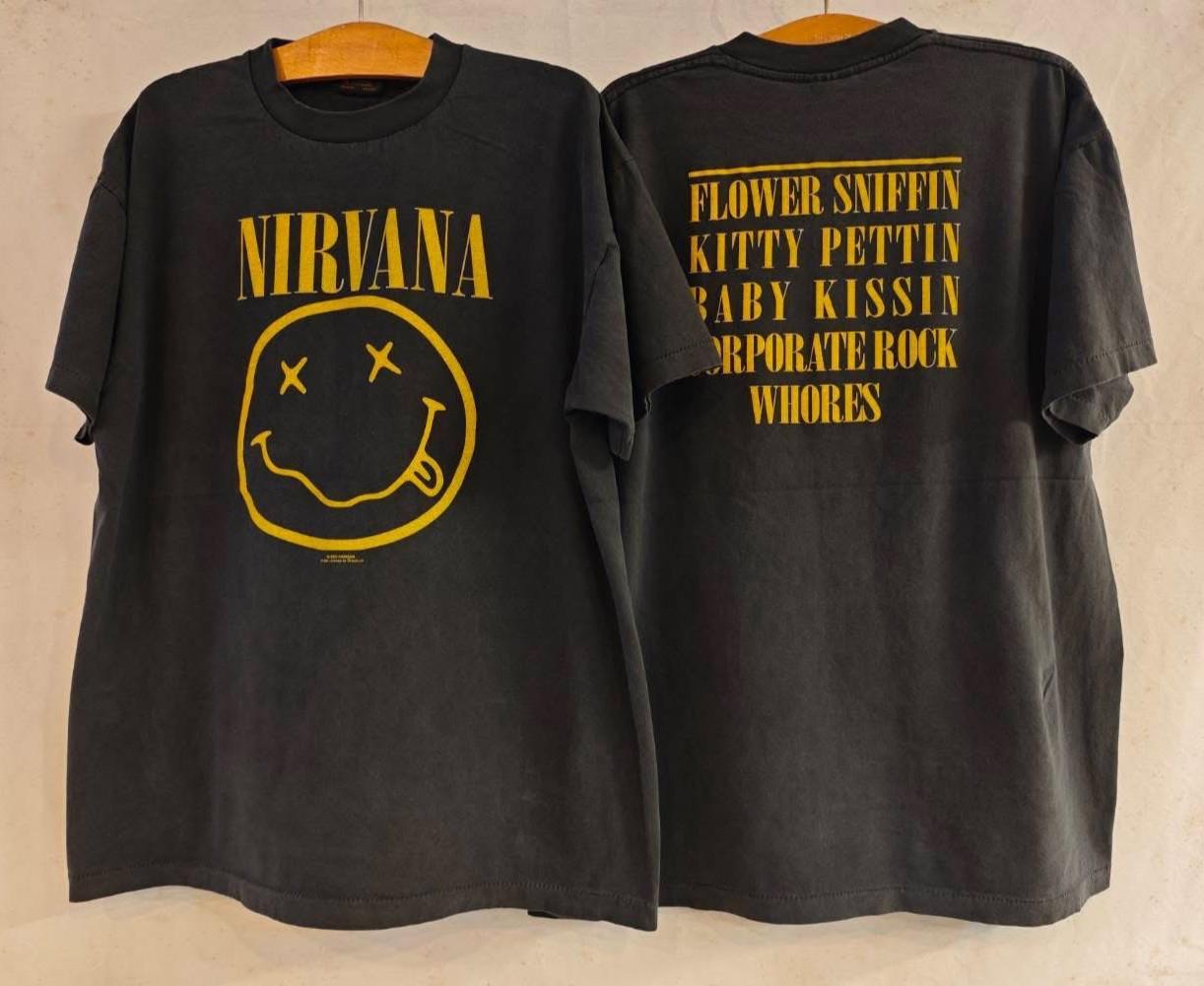 NIRVANA 1992 Smiley Flower Sniffin Tour Vintage XL Single Stitch REPRINT Unisex T-Shirt S