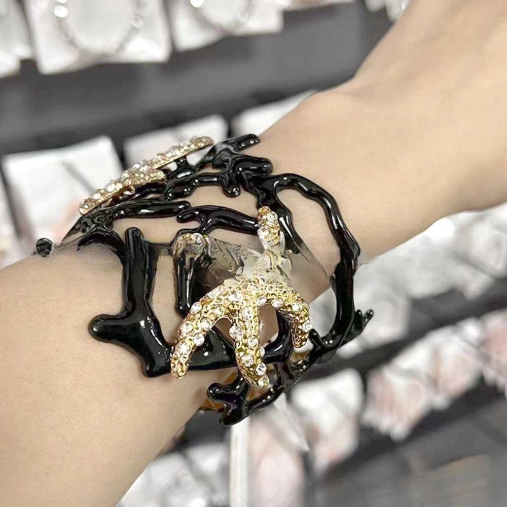 

Ocean Style Starfish Spring Bracelet Hollow Personality Hollow Bracelet Women чорний