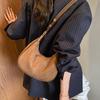 Bolsas Hobo de Camurça Sintética Cor Sólida Grande Capacidade para Mulheres Alta Qualidade Versátil Axilar Alça Franzida