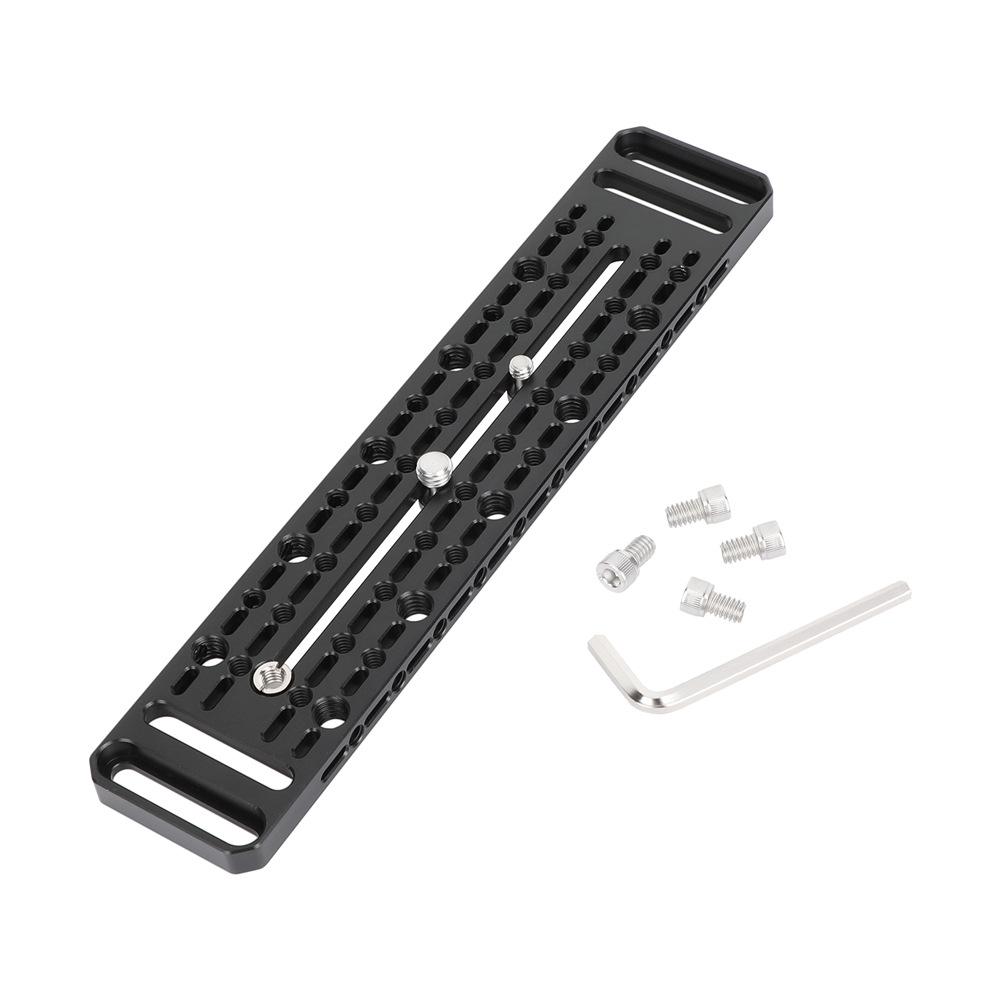 

HDRIG Cheese Mounting Plate with ARRI Holes and 3/8 & 1/4 Threads - Model 3975 HDRIG Multi-hole Plate with ARRI Locating Holes