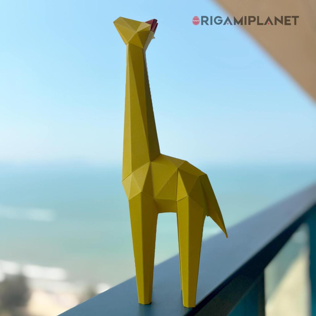 ORIGAMIPLANET Giraffe 3D Origami Paper Craft Creative Handmade Paper Art for 3D Paper Sculpture Home Unique DIY Animal Model Paper Craft Gift for