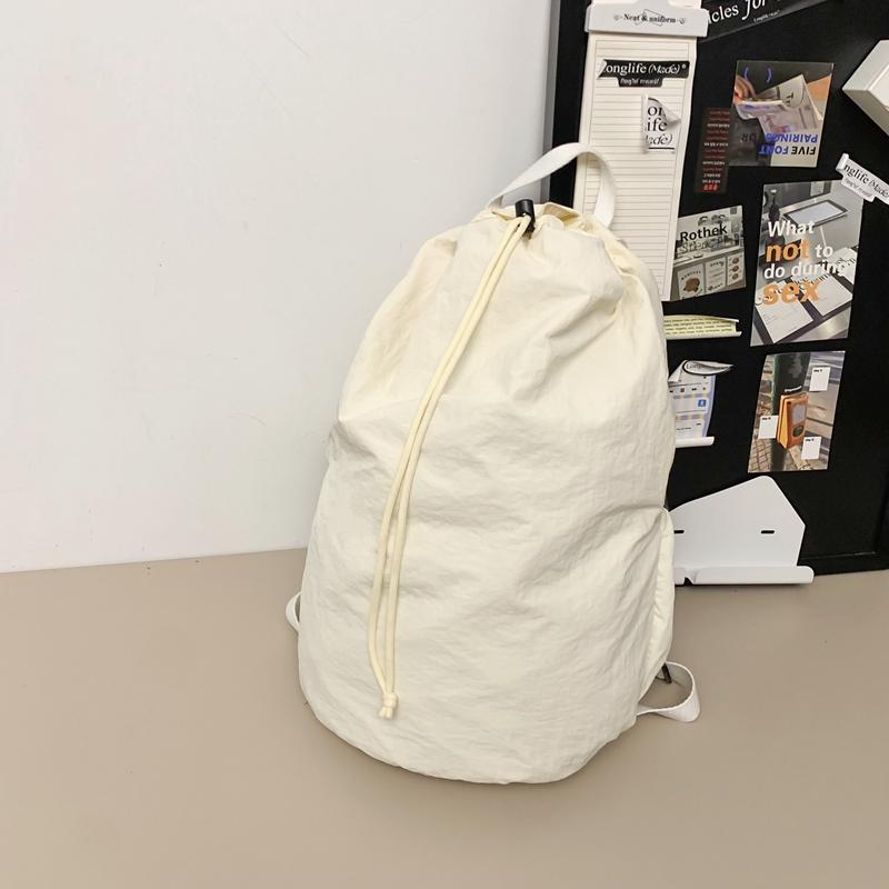 Простая мужская сумка на шнурке — фото 13