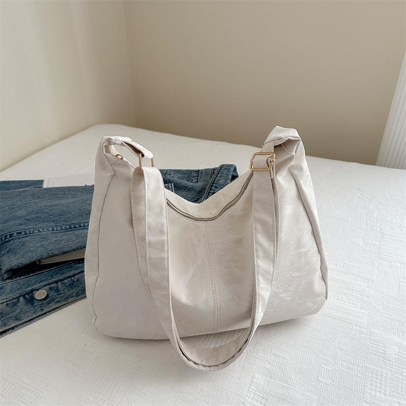 Casual New Style  Personalized  Beautiful  Solid Color  Large Capacity  Fashionable  Fashionable  Summer  Fashionable  Tote Shoulder Bag for Women