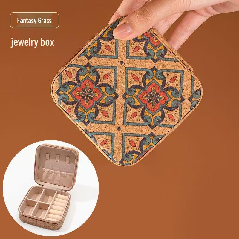 Portable Retro Jewelry Box for Earrings, Rings, and Necklaces - Gold Storage and Ornament Case