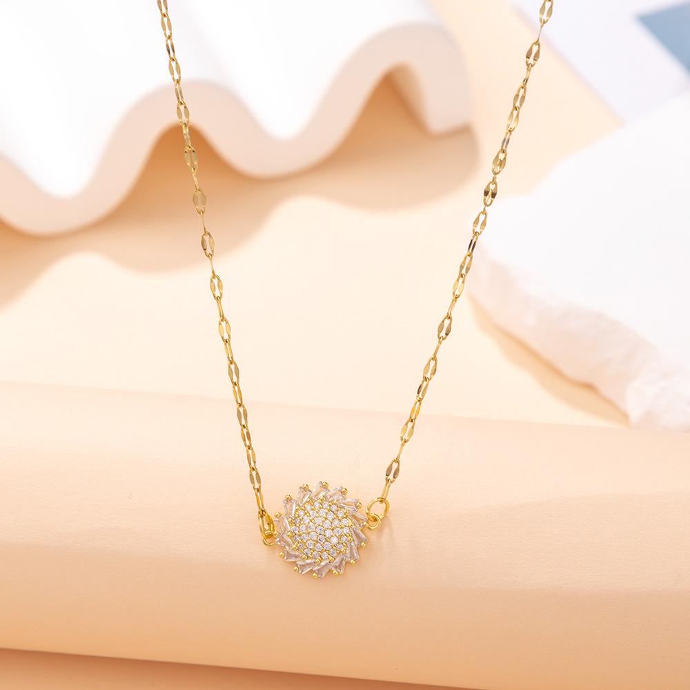 Exquisite Zircon Diamond Butterfly Necklace - Luxury Versatile Clavicle Chain