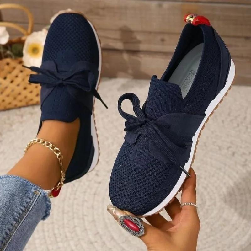 Lightweight Solid Color Running Shoes for Women New Style Comfortable Casual Thick-soled Breathable Lace-up Vulcanized Shoes