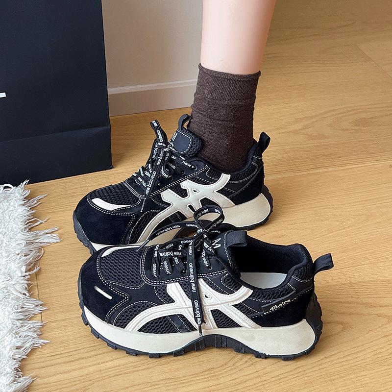 Korean Version Ins Thick-soled Inner Height Increase Color Matching German Training Shoes Women's 2025 Autumn New Versatile Forrest Gump Sports