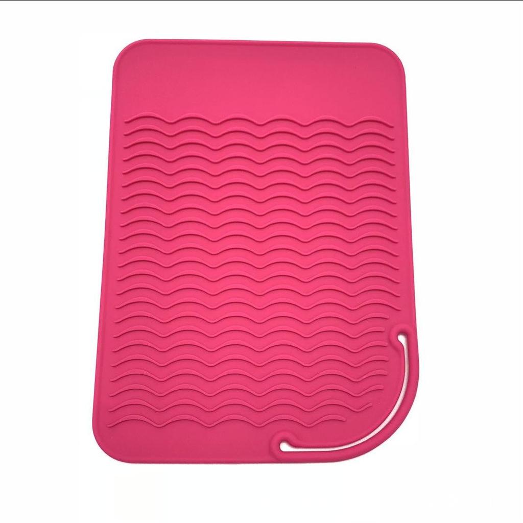 Silicone Heat-Resistant Sleeve for Straighteners and Curling Irons
