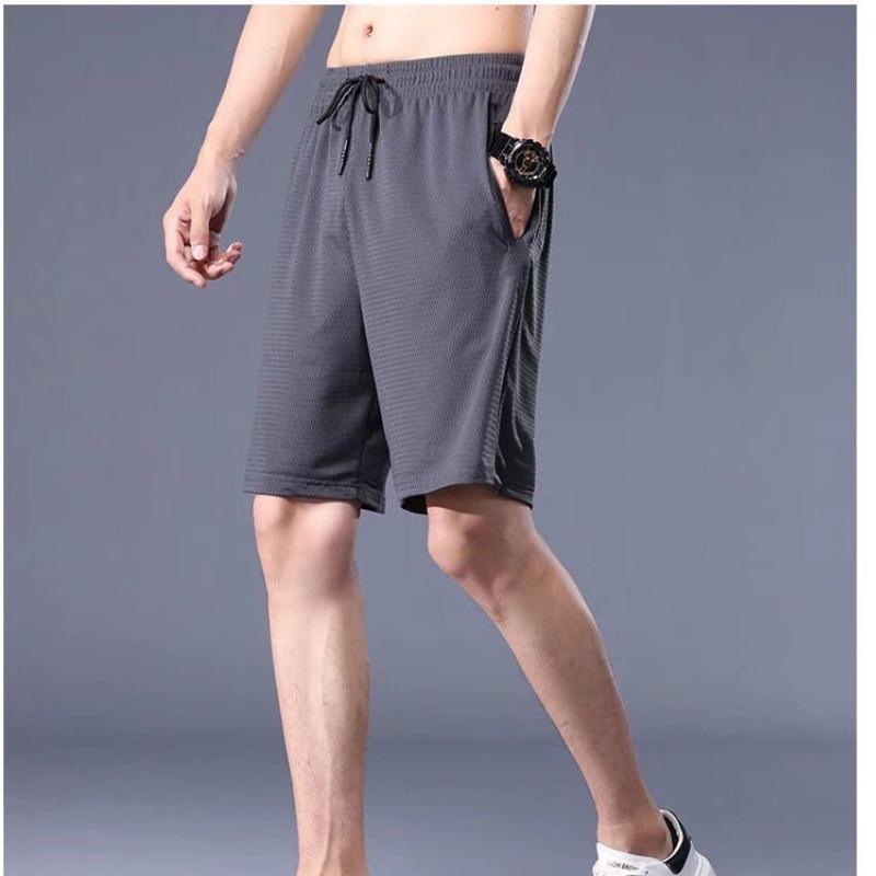 

Мужские спортивные шорты из ледяного шелка, сетчатые, эластичные, с эластичной талией и молнией 3XL (150-165 jin)