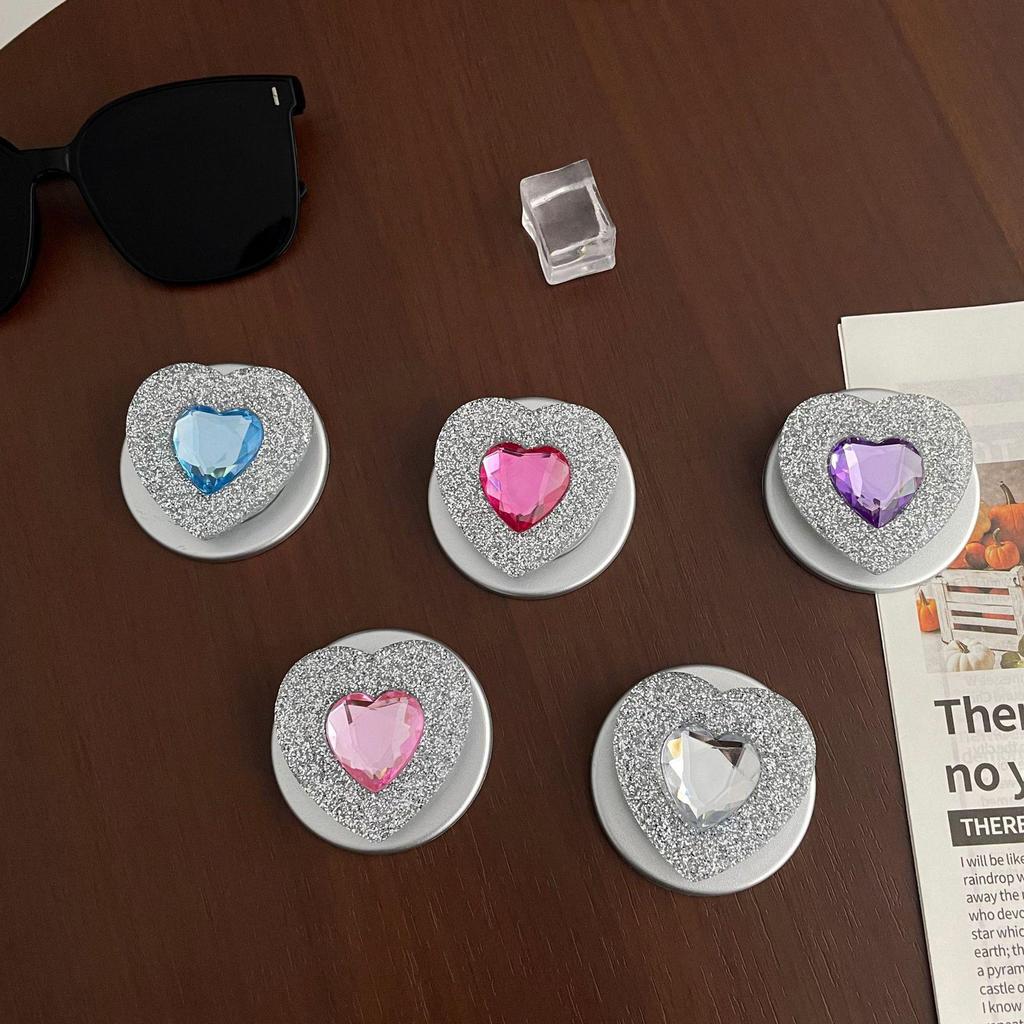 Creative Rhinestone Heart MagSafe-Compatible Magnetic Bracket with Strong Suction and Retractable Airbag