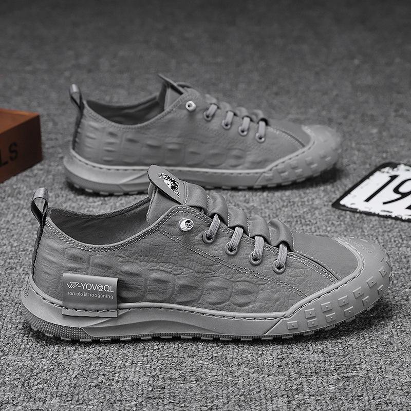 2024 Vår Herrskor i Canvas Skate-stil i Koreansk stil - Casual Mode i Ice Silk med Tåhätta i Paraplytyg