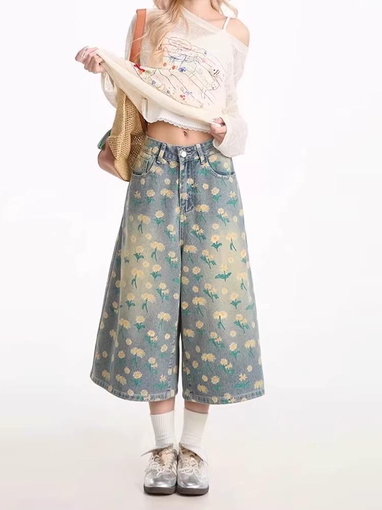 Women's 2025 Summer Hong Kong Style Retro Denim Chrysanthemum Cropped Jeans - Trendy & Loose Fit
