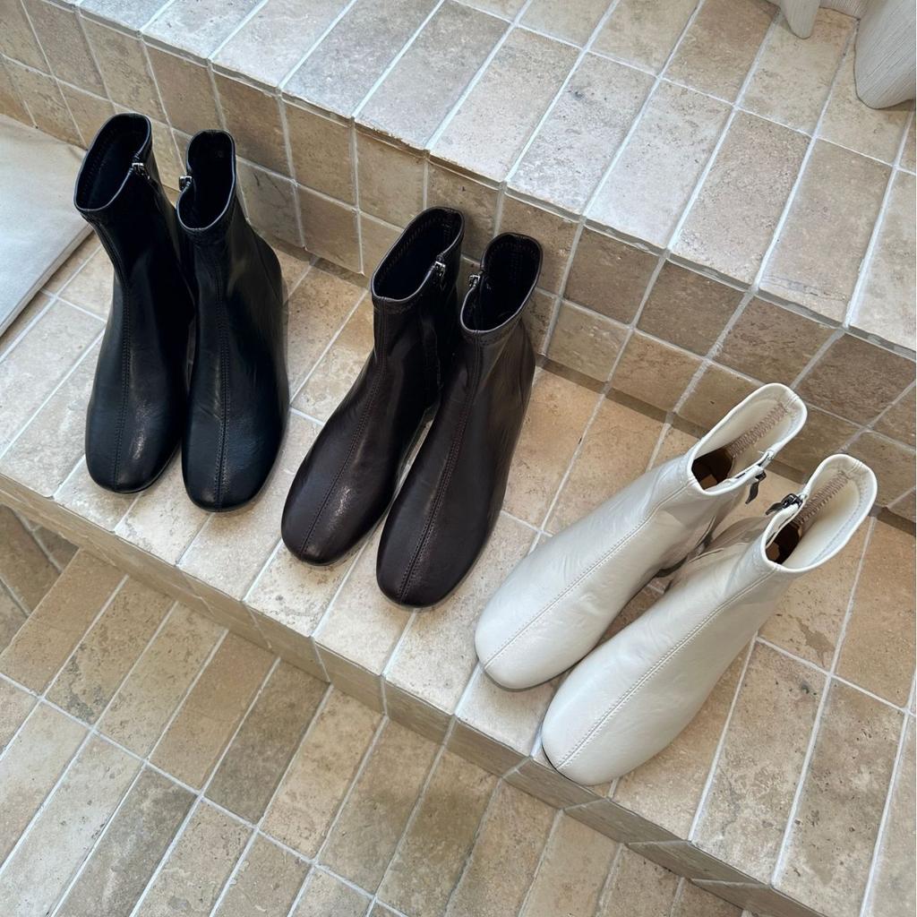 Short Boots Women's Autumn and Winter 2025 Retro Soft Leather Square Head Thick Heel Thin Boots French Temperament Martin Boots