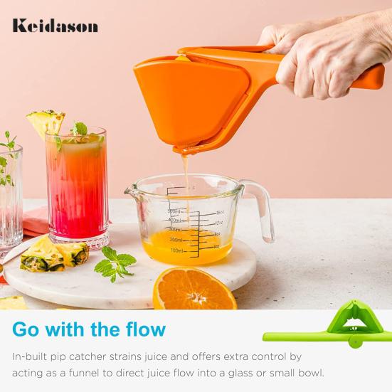 

Practical with Sideways Pivot Portable Lemon Squeezer Manual Fruit Juicer Kitchen Gadget