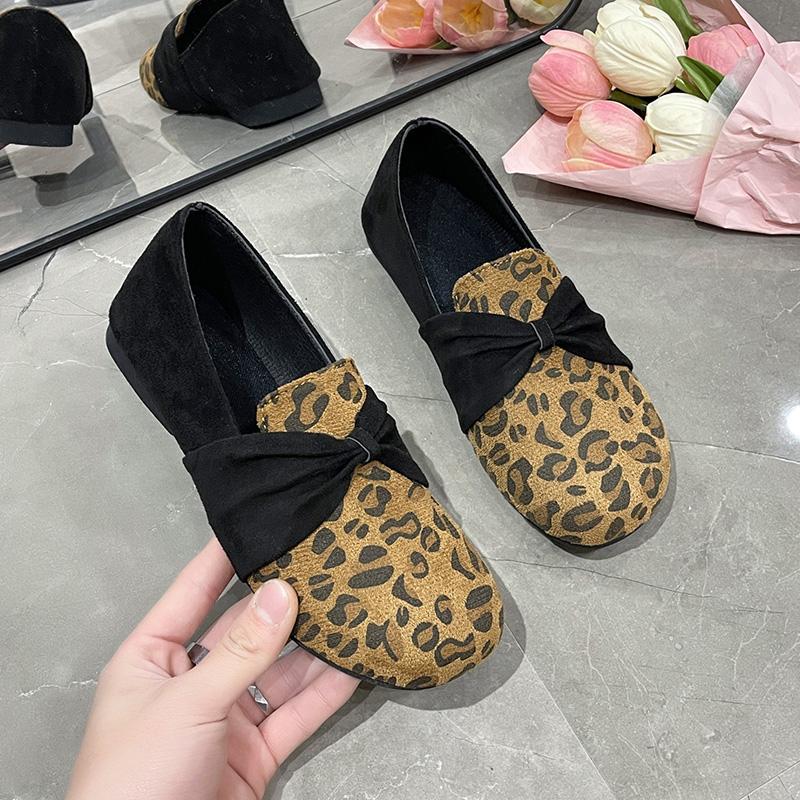 Spring, Summer and Autumn Flat Bottom Flat with Women's Shoes Large Size Single Shoes 35-43 Hundreds of Bow Leopard Print
