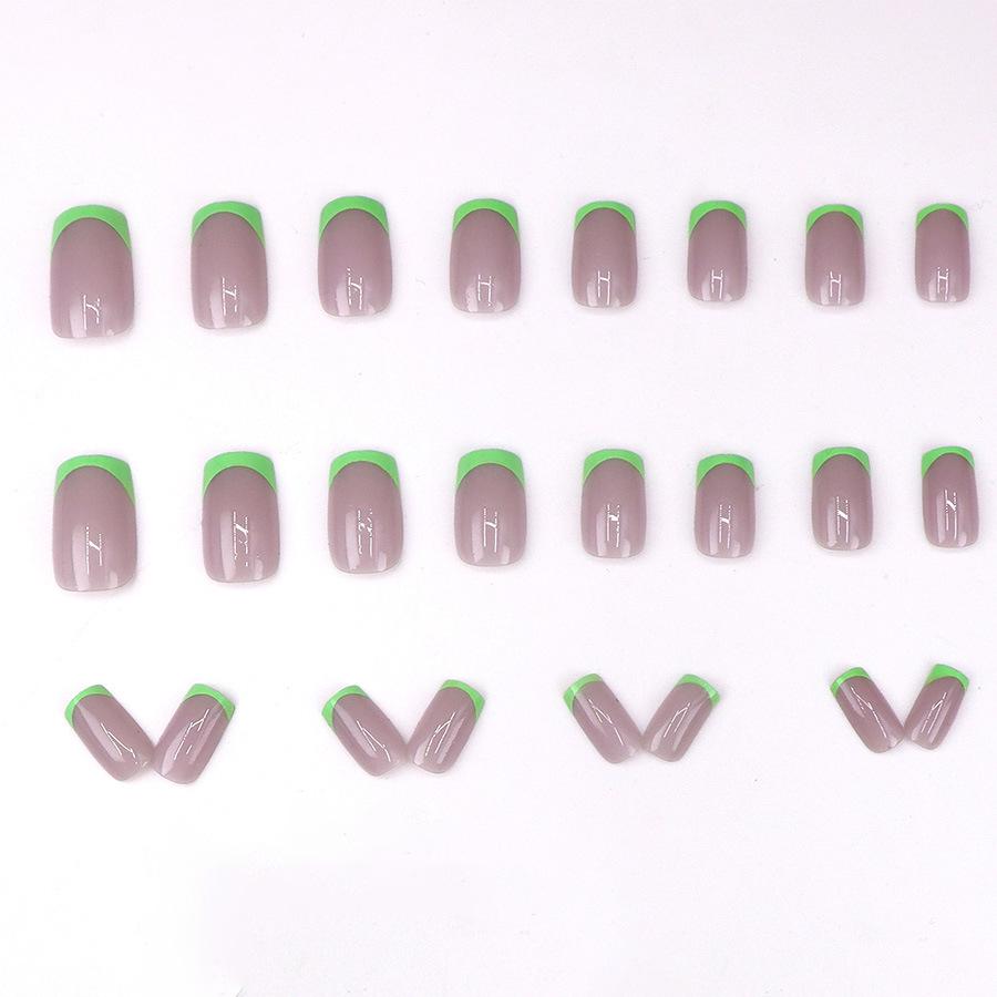 Minimalistyczne francuskie zielone naklejki na paznokcie - Średniej długości, Świeże, Styl Hot Girl, Wybielające, Do noszenia