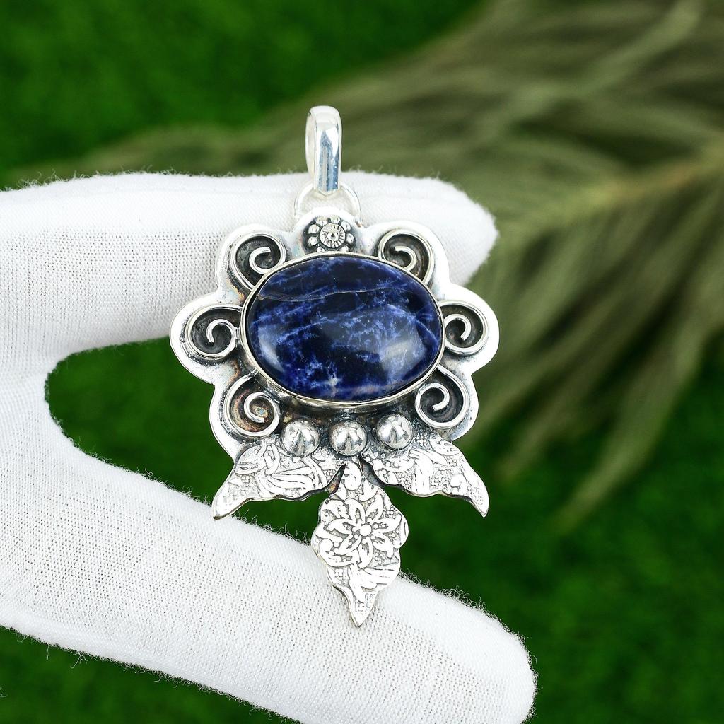 Friendship Day Deal 925 Silver Oval Sodalite Gemstone Wedding Pendant Jewelry