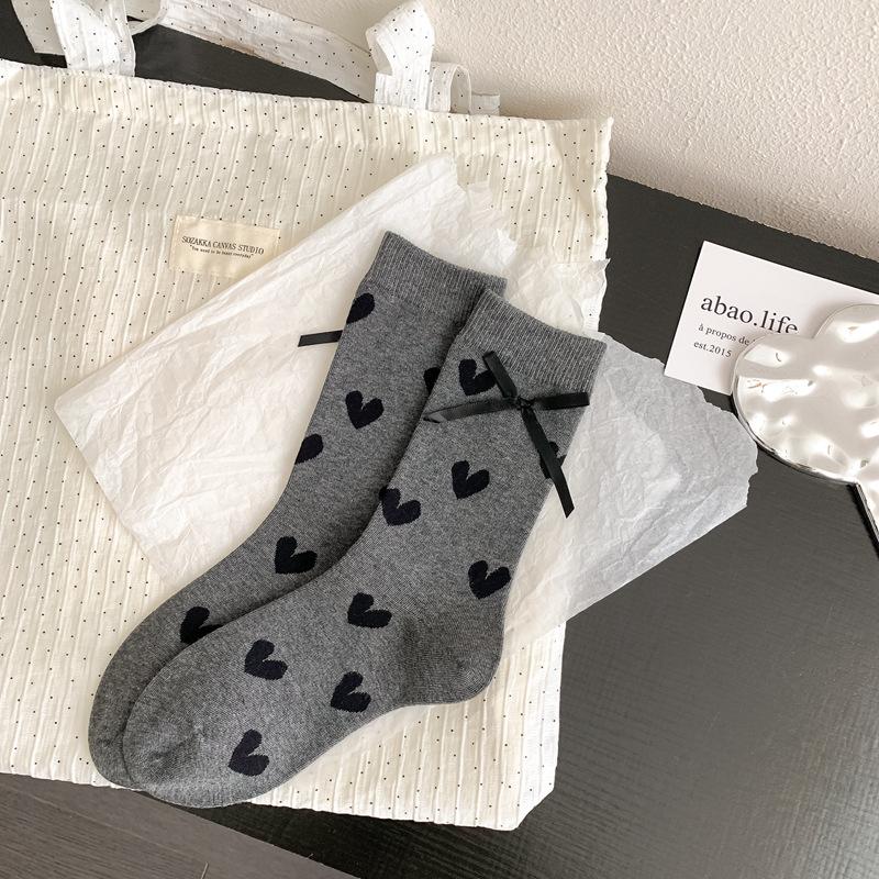 

5pair 25 Spring Love Socks Women S Style Bow Medium Tube Stacking Socks Japanese Women S Socks Thin Stockings Women One size fits all темно-серого
