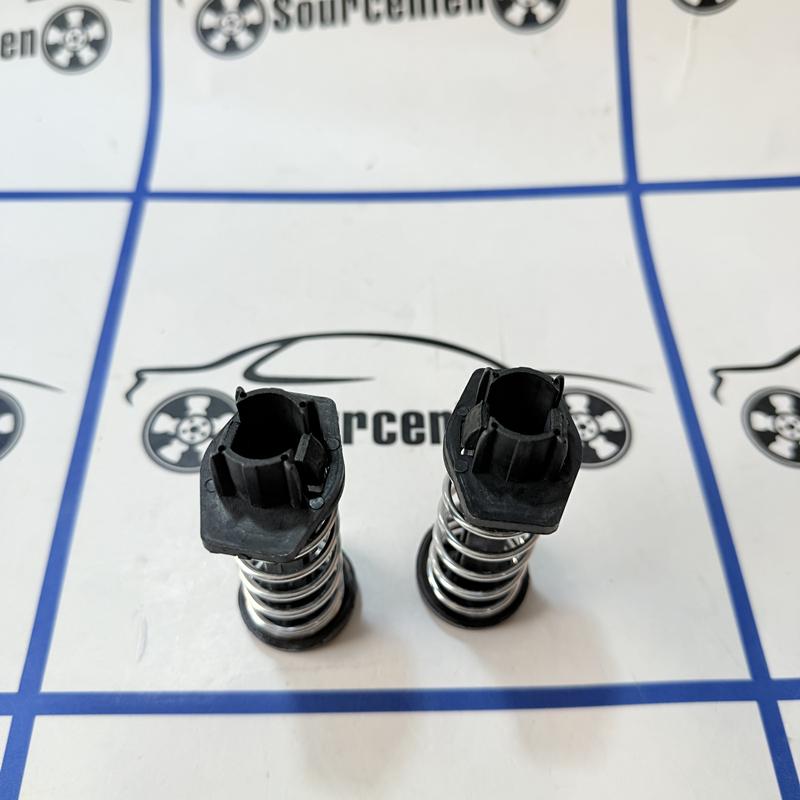 Engine Hood Spring 2218800327 For Mercedes Benz W216 W221 CL550 2007-2013 CL63 AMG CL65 AMG S350 S400 S550 S63 S65