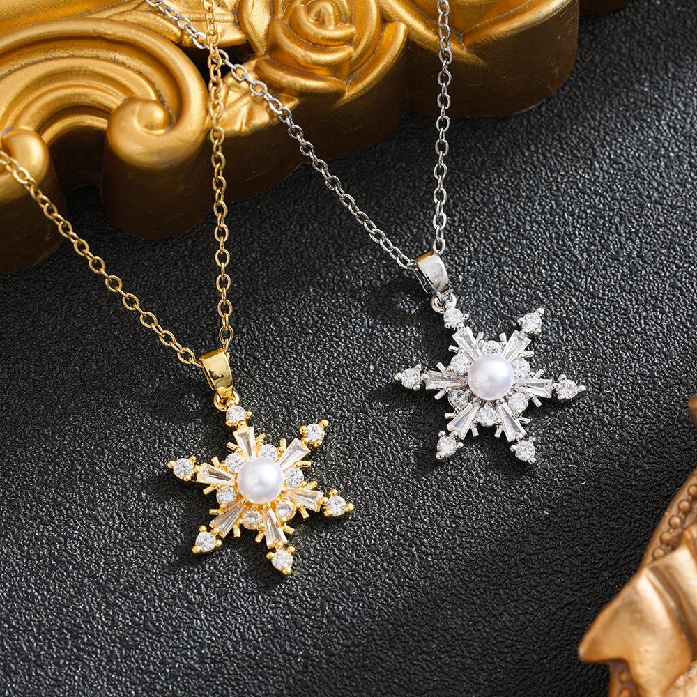 Cross-Border European & American Pearl Snowflake Titanium Steel Necklace: Women's Clavicle Chain with Niche Design