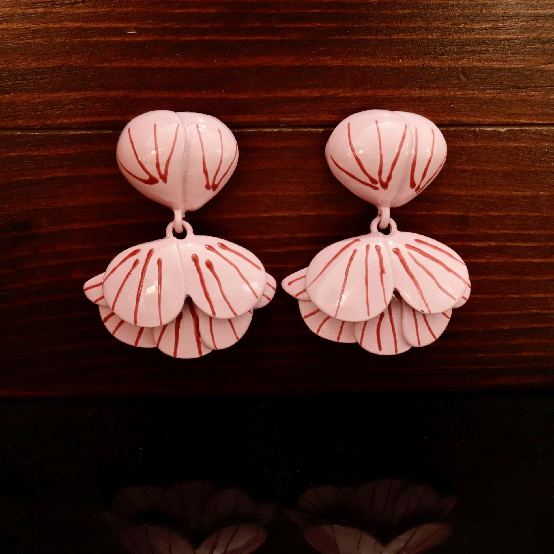 Handmade Enamel Pink Seashell Stud Earrings: Cute, Sweet, and Versatile Jewelry