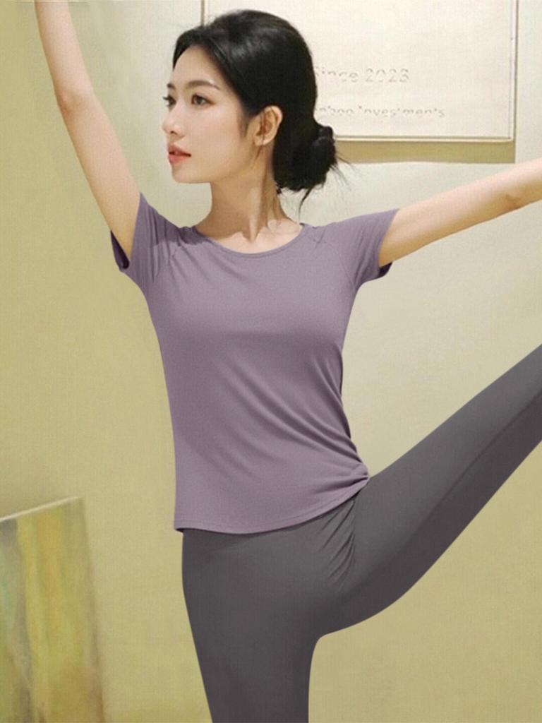 Women's Yoga Apparel: Stunning Bare Feel Short Sleeve Pilates Training Set