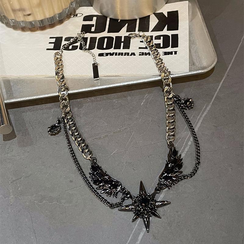Dark Style Wing Star Y2k Hip Hop Niche Design Unisex Clavicle Necklace