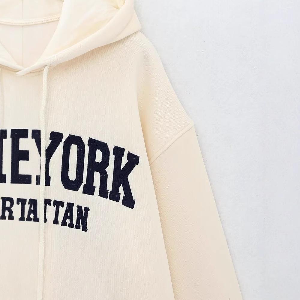 2024 Women's Embroidered Hooded Sweatshirt & High-Waist Joggers Set, Plus Size, Loose Fit