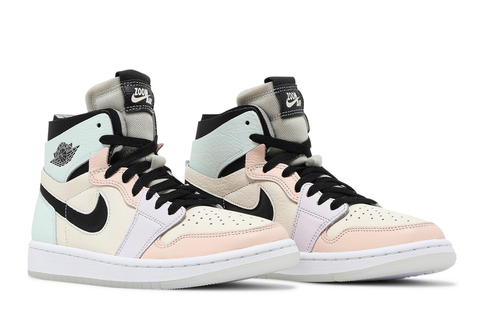 

Air Jordan Wmns Air Jordan 1 High Zoom Comfort Easter CT0979-101 36