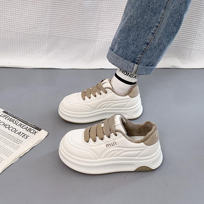 Little White Shoes Women's Year Thick-soled Versatile Bread Shoes Heightening Sports Board Shoes