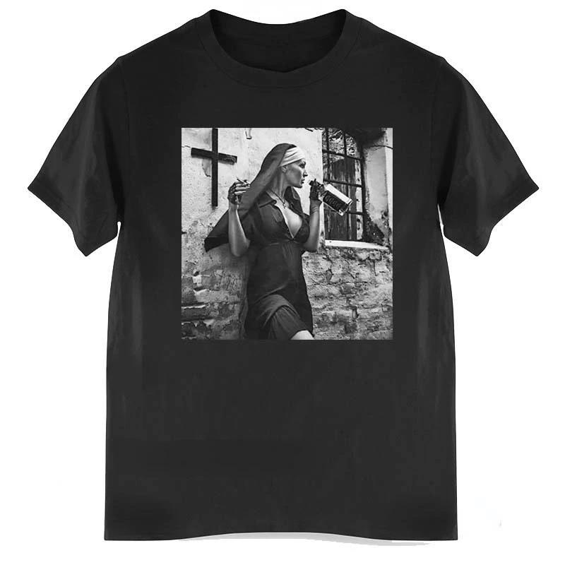 

Graphic T Shirts Sexy Nun Smoking Cross Necklace Street Men s Tshirt Fashion Retro Tshirt Neutral Tshirt Ropa Hombre - Men s... S разноцветный