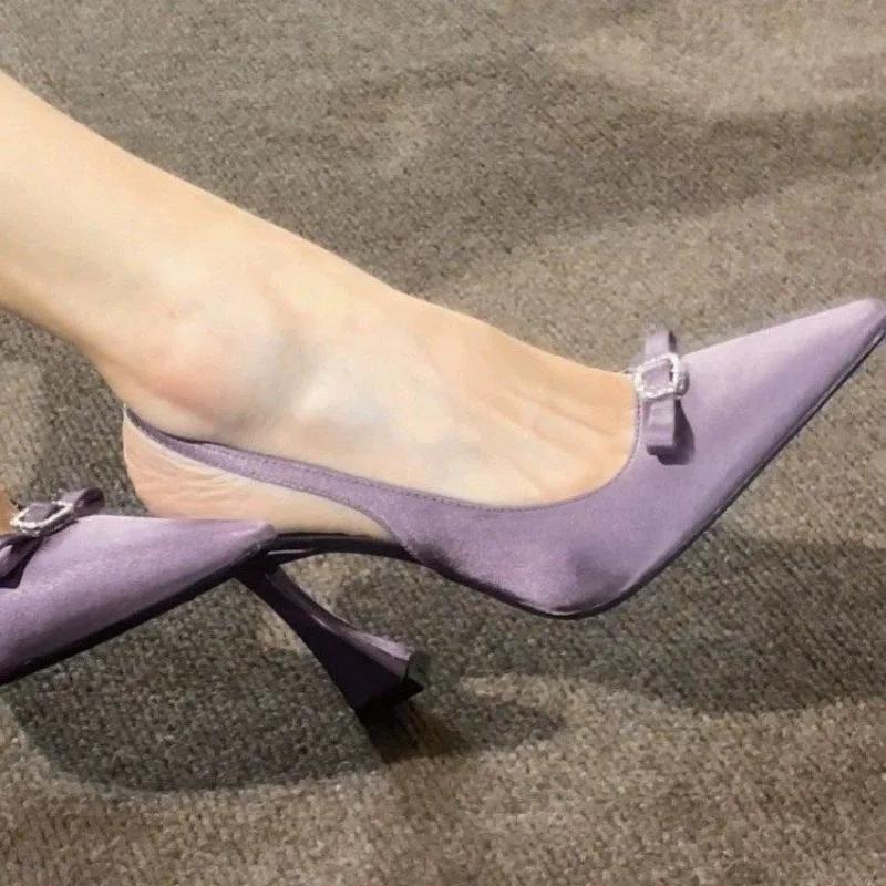 Mote 2025 Sommer Høy Hæl Dame Sandaler Mote Sommerfuglknute Kjole Singbacks Pumps Elegant Selskap Bryllup Damesko