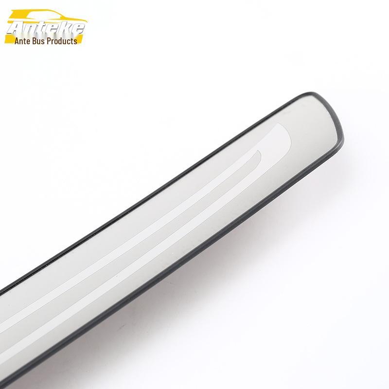 Excelle Rear Guard Plate: Stainless Steel Tailgate Trunk Protector