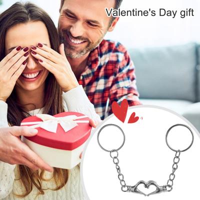 Magnetic Suction Couple Keychain Symbolize Love with Exquisite Design Commitment Keychain Valentine Gifts for Boyfriend Girlfriend