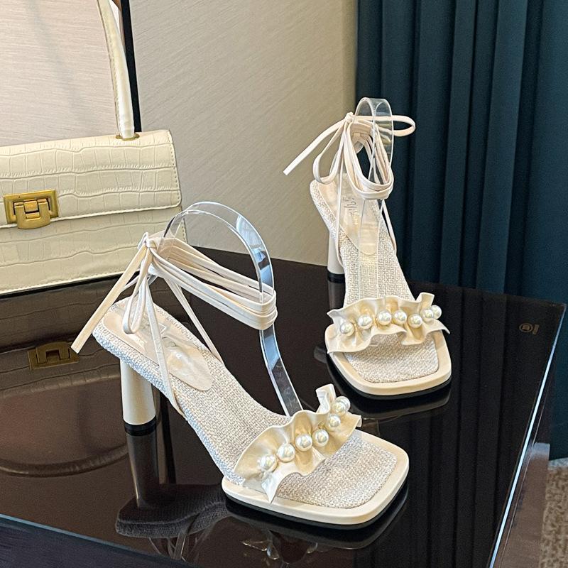 Thin Strap Pearl Sandals Women Wear One-character Fashionable and Comfortable Fairy Shoes Trendy