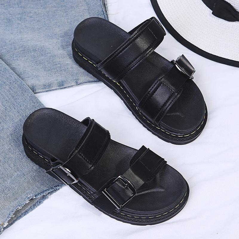 Pantofole da esterno da donna stile Xiaoxiangfeng 2025 estate nuove sandali con plateau fibbia a cinturino casual taglia grande spiaggia sandali a fascia singola