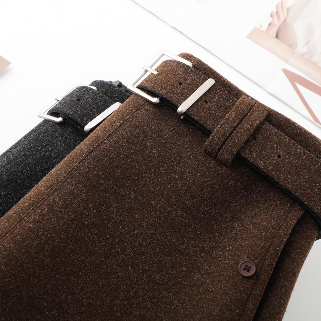 2025 Coffee Wool A-line High-waisted Slim-fitting Skirt for Petite Women’s Winter Collection