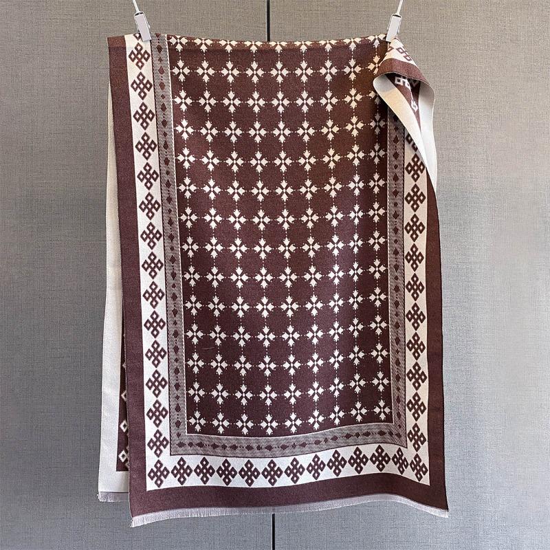 

Niche high-end fashion retro full print jacquard scarf women thickened warm outer decorative scarf shawl 185*65cm