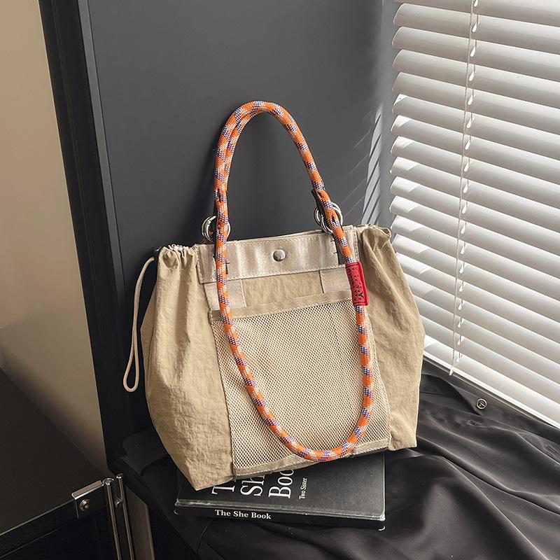 2025 Autumn and Winter New Large-capacity Shoulder Bag Fashionable Personality Solid Color Messenger Bag Attendance Portable Bag