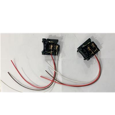 2Pcs H7 Low Beam Light Bulb Base Holder Adapter Harness For Ford Focus MK2 MK3