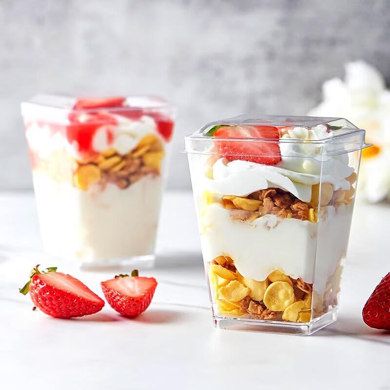 

Disposable Transparent Plastic Dessert Cups with Lids & Spoons (150ml, 100-Pack)