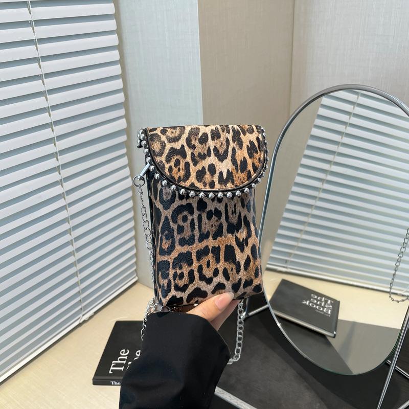 2025 Spring and Summer New Texture Leopard Print Rivet Shoulder Messenger Bag Chain Flip Small Square Bag Women's Fashion Bag Factory