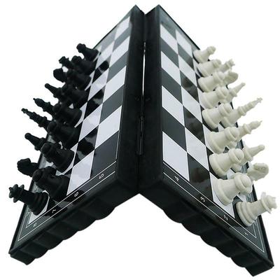 Portable Foldable Magnetic Pocket Plastic Chess Multifunctional Suitable For Party Family Activities
