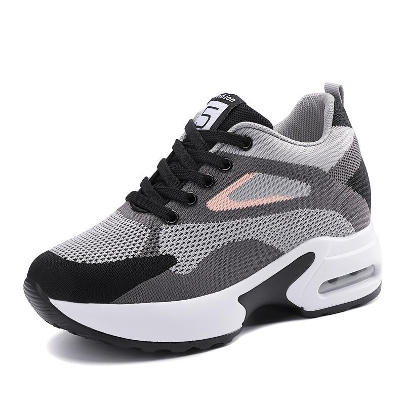 

Большой размер увеличение внутренней высоты 8 см спортивная обувь женская новая сетчатая обувь мягкая подошва повседневная обувь кроссовки папины 34