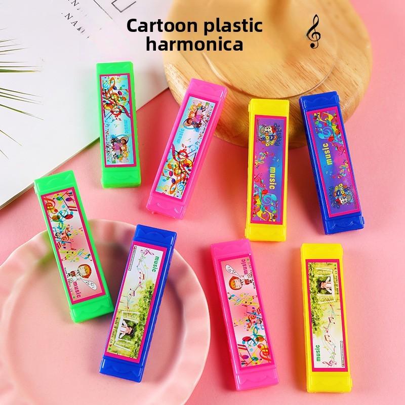 Childrens Shaped Plastic Harmonica With Easy Blow Mechanism For Beginner Music Education
